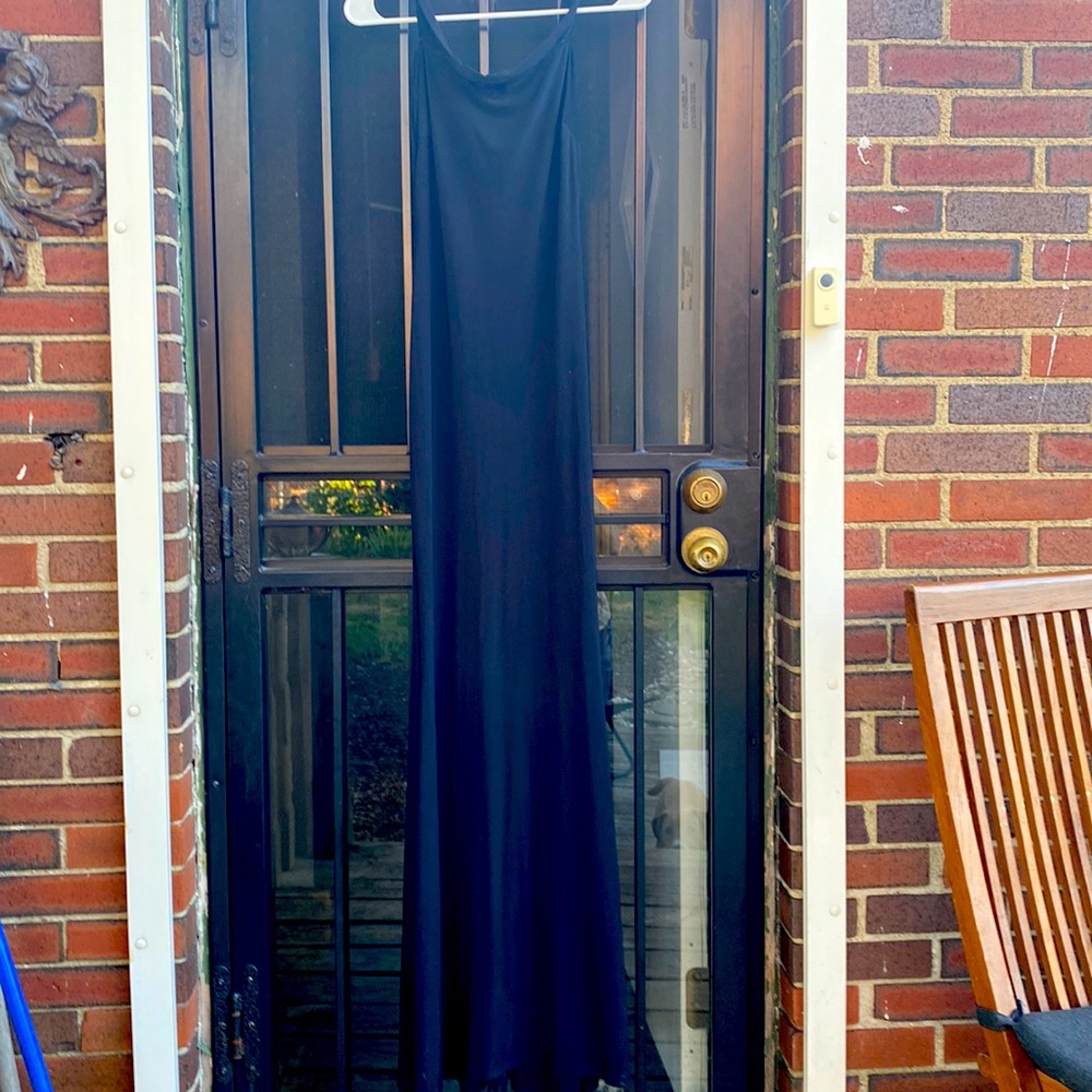 Hug on you-smoking hot black full length dress by Club London-sz 8